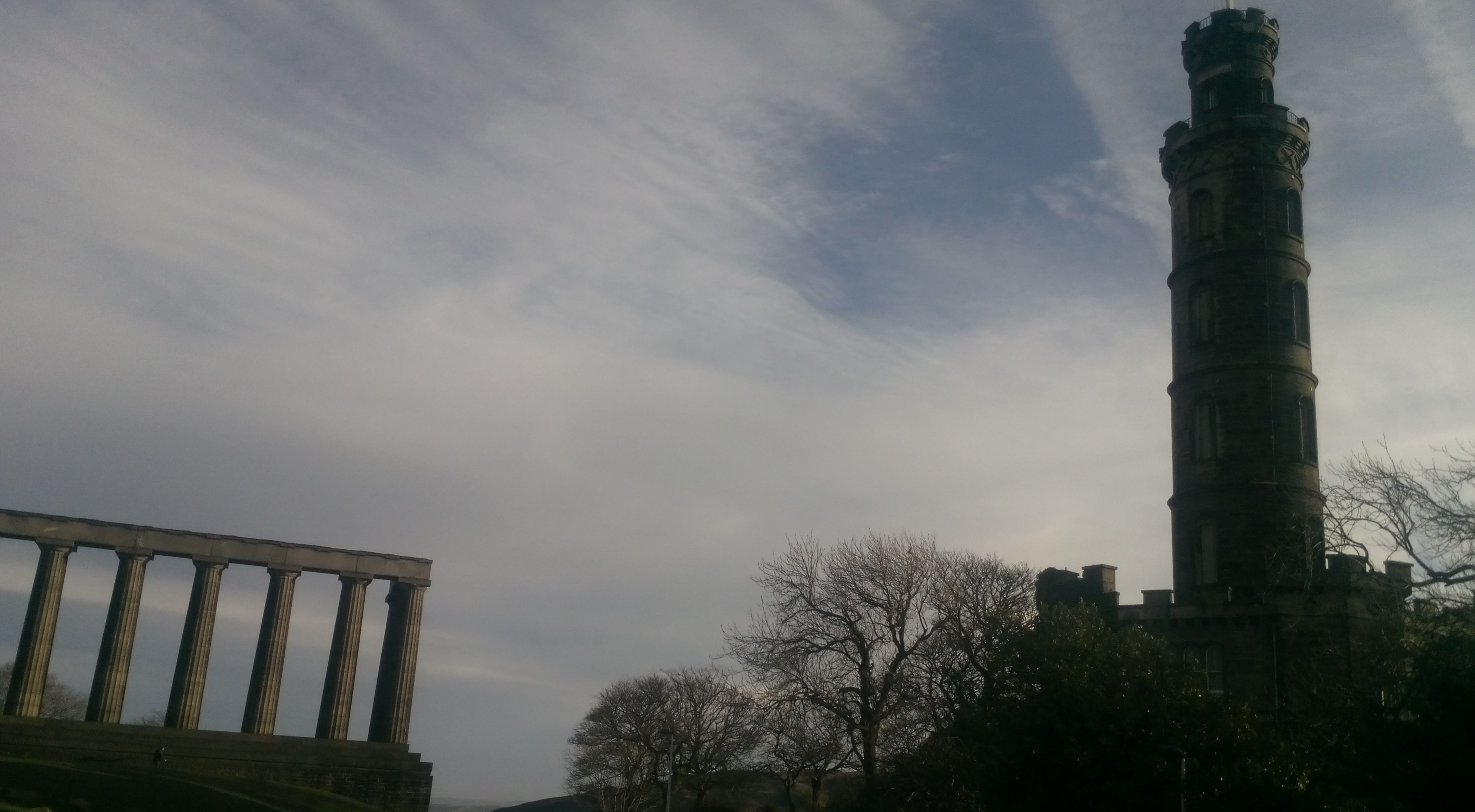 Edinburghs Disgrace (Calton Hill)